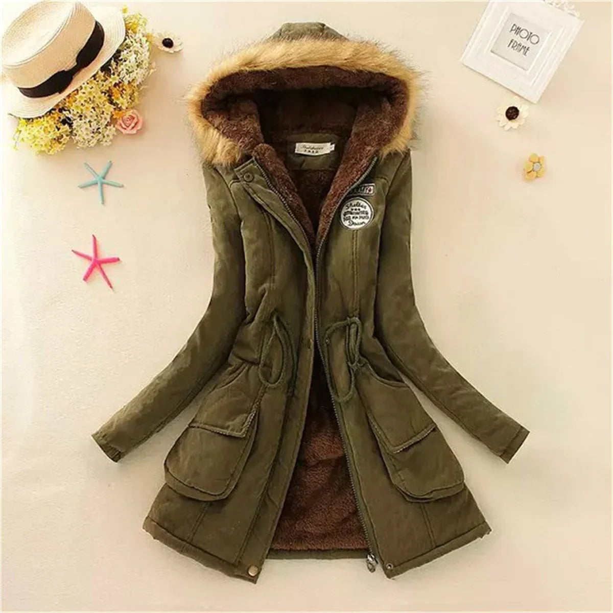 Casaco Feminino com Capuz Forrado a Polar Parka Acolchoada - (Promoção de Inverno 2025)