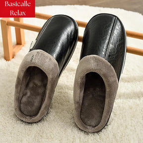 Pantufa de Couro com Forro em Algodão