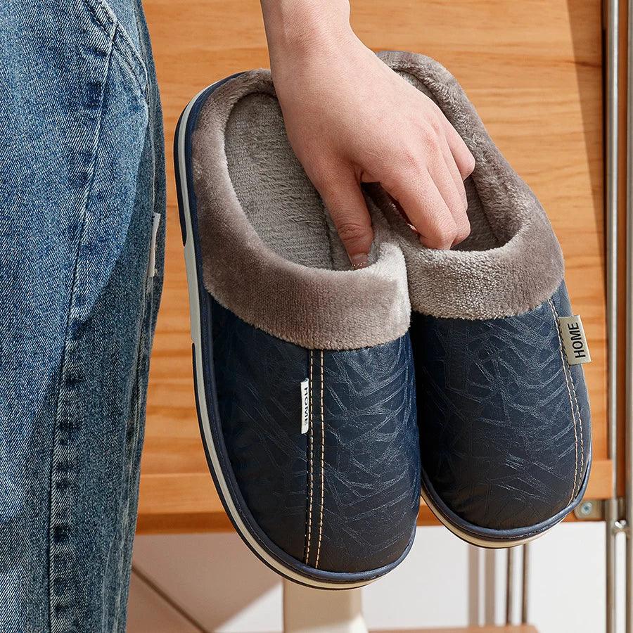 Pantufa de Couro com Forro em Algodão