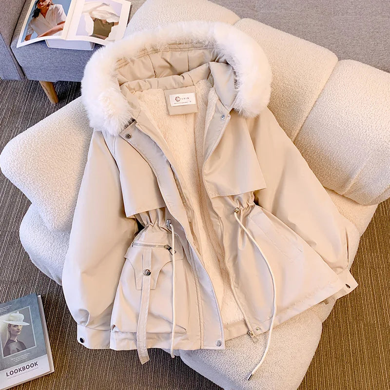 Casaco Feminino com Capuz Forrado a Polar Parka Acolchoada - (Promoção de Inverno 2025)
