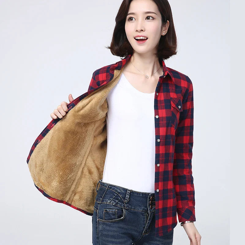Casaco Feminino de Veludo Xadrez com Forro - (Promoção de Inverno 2025)