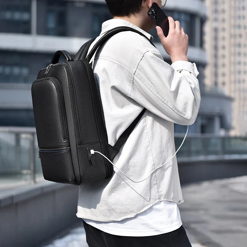 Mochila Executiva de Couro com USB | Allegante Leather