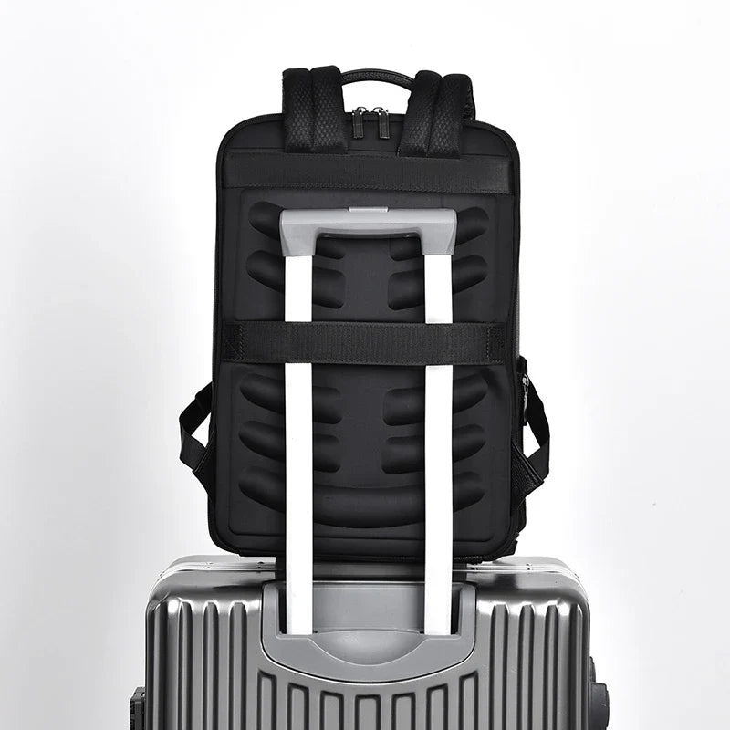 Mochila Executiva de Couro com USB | Allegante Leather