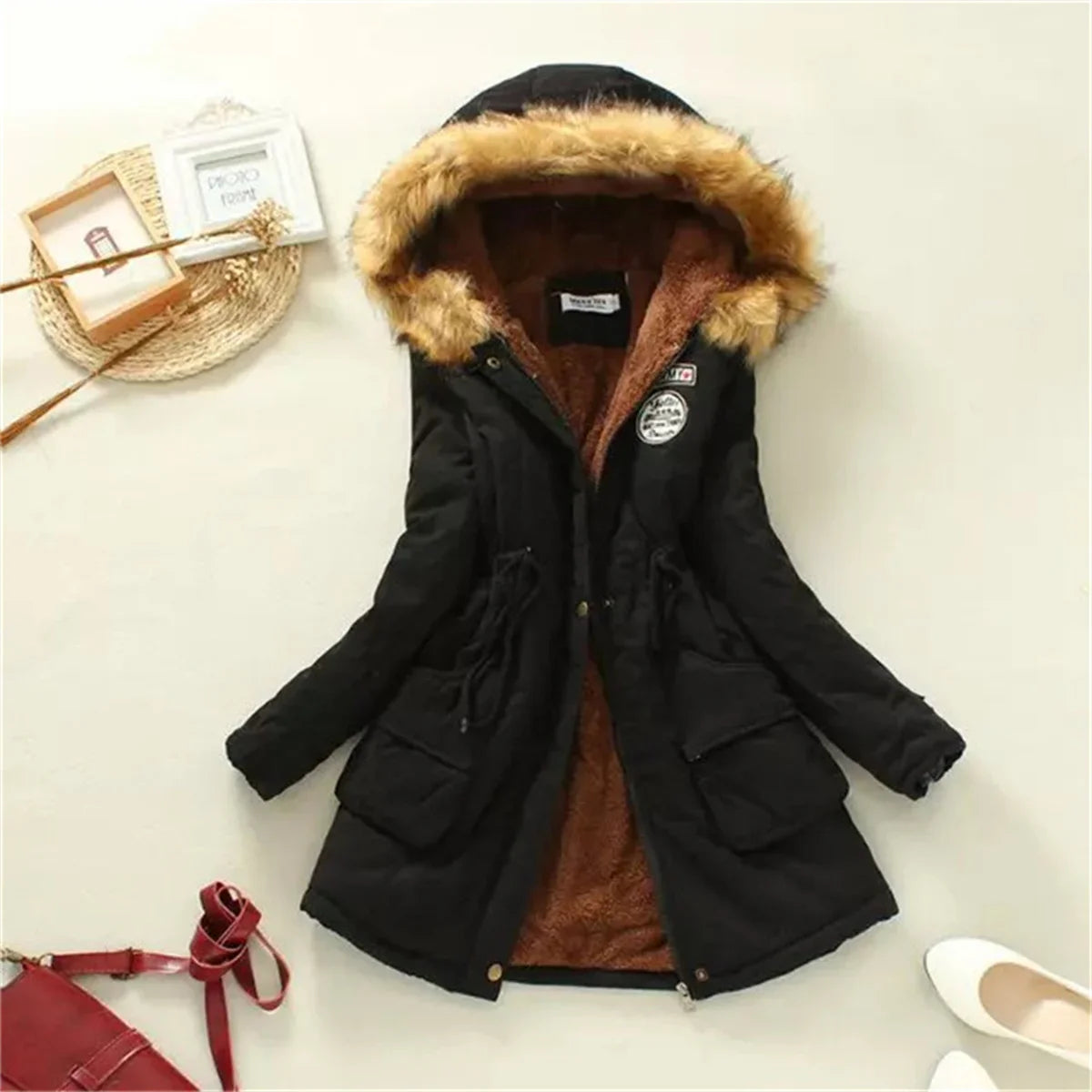 Casaco Feminino com Capuz Forrado a Polar Parka Acolchoada - (Promoção de Inverno 2025)