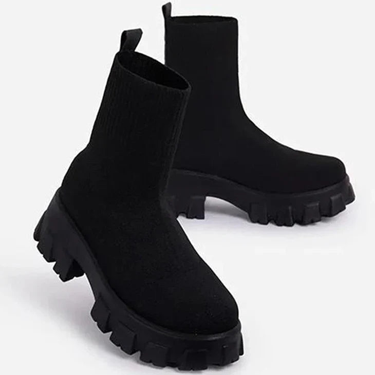 Bota Feminina com Plataforma Cano Curto (Promoção de Inverno 2025)
