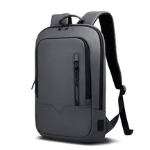 Mochila Executiva Compacta para Notebook 17" Casualle